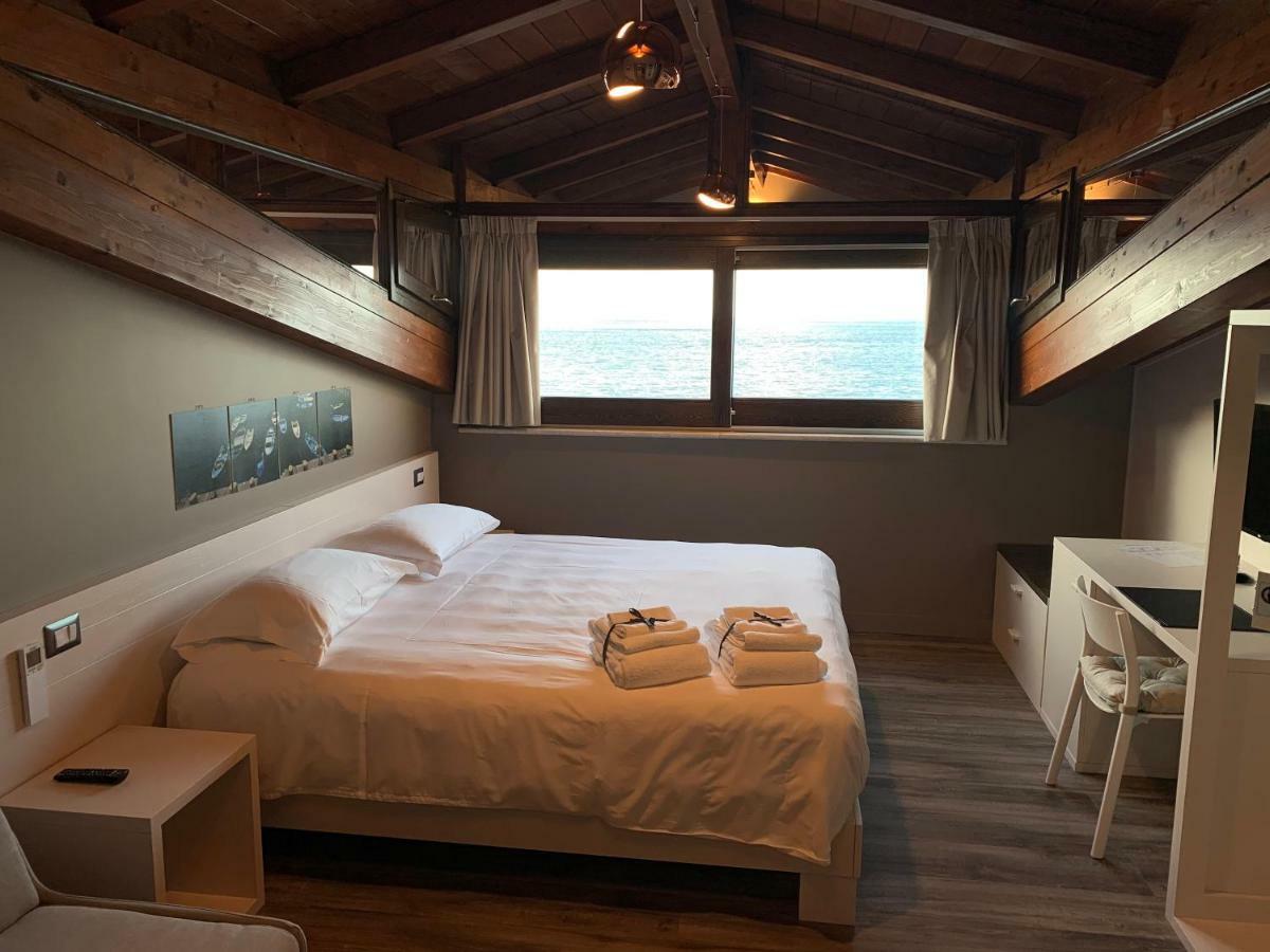 Il Casato Deluxe Rooms Scilla Exteriör bild
