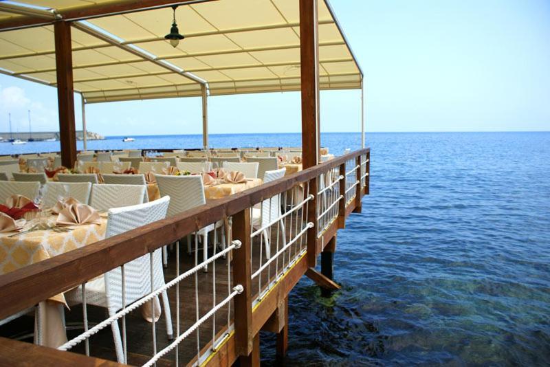 Il Casato Deluxe Rooms Scilla Exteriör bild