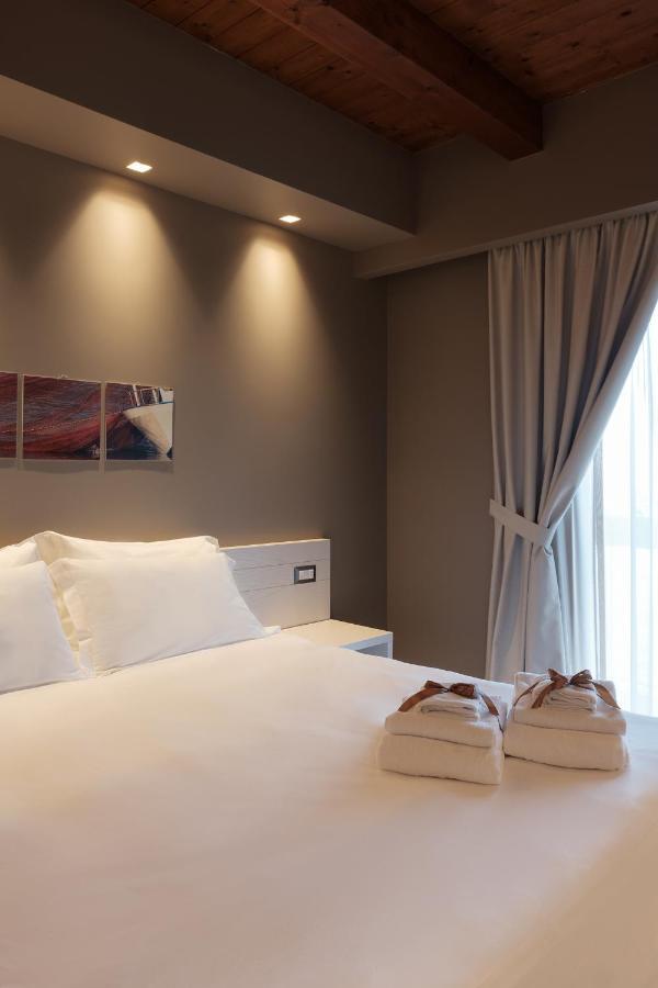 Il Casato Deluxe Rooms Scilla Exteriör bild