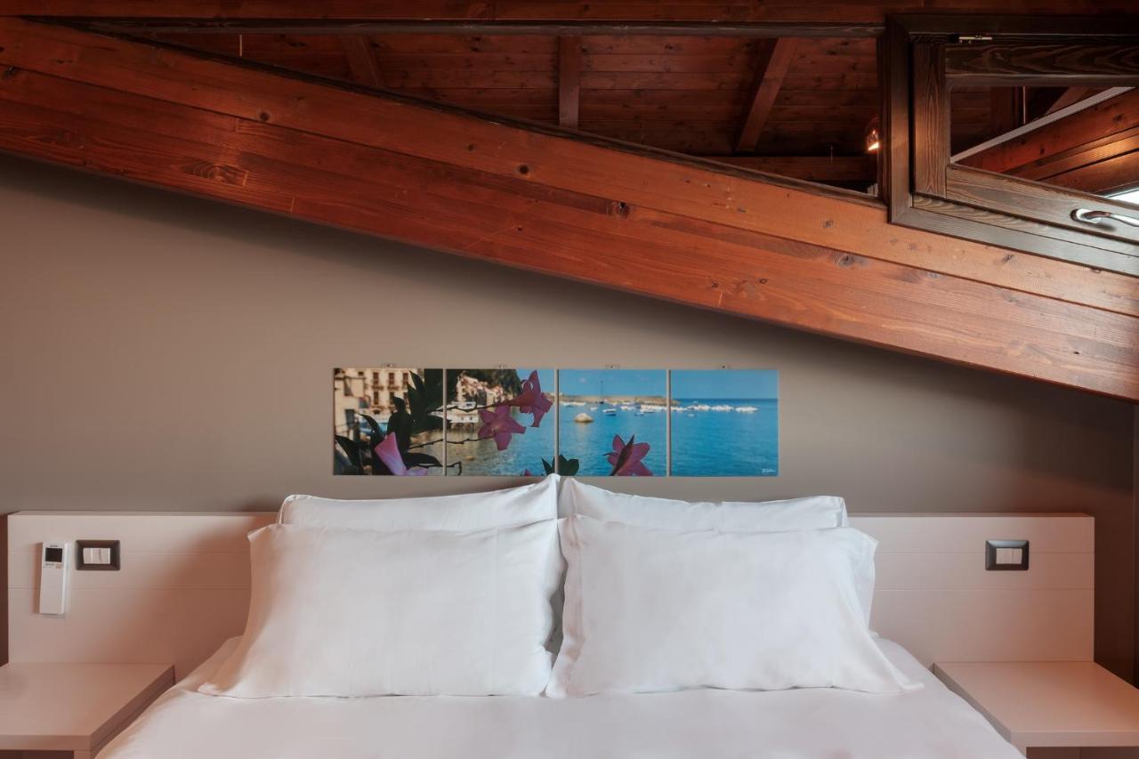 Il Casato Deluxe Rooms Scilla Exteriör bild